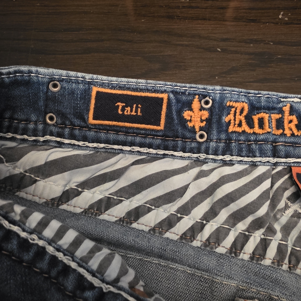 Rock Revival Women's Light Blue Denim Bermuda Shorts - Picture 6 of 8